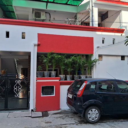 Saar Homestay Ujaim Exterior foto